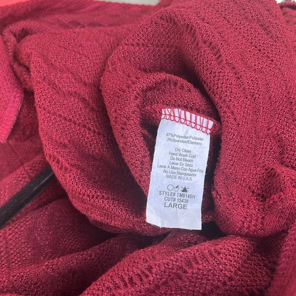 143 story by line up sweater like shirt,size large, maroon color, - Picture 3 of 3